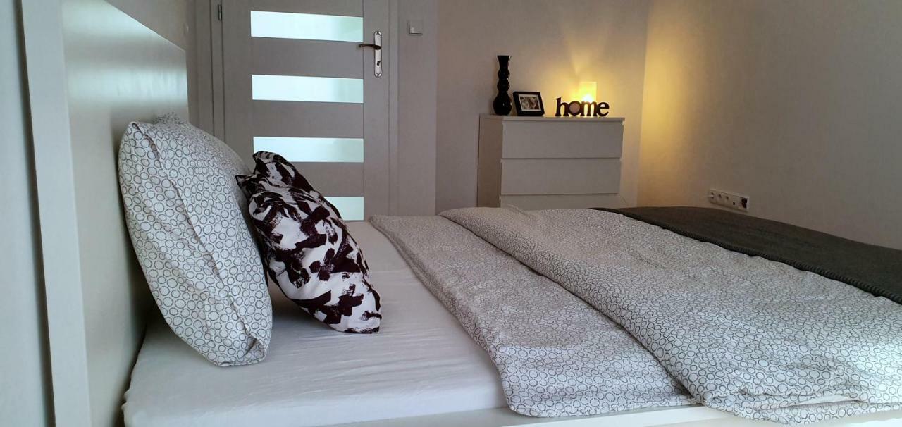 Zielone Apartamenty Katowice Chorzów Dış mekan fotoğraf